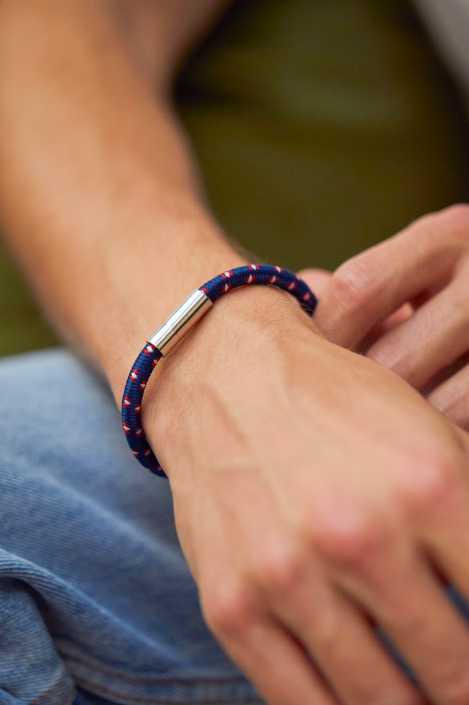 Single Wrap Cord Bracelet With Clip - Navy (With Red Flash)