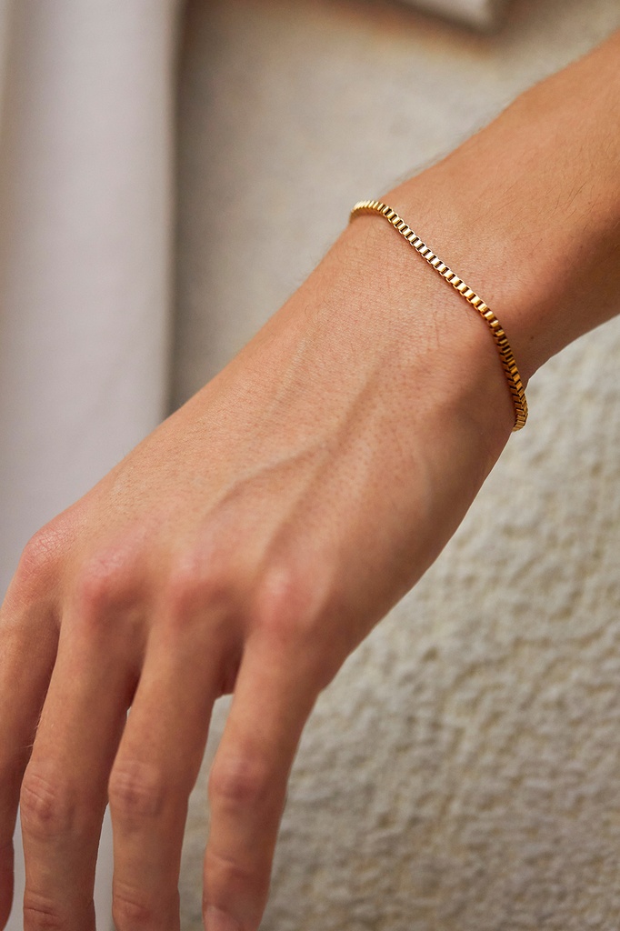 Box Chain 2.7 Mm Bracelet - Gold Finish